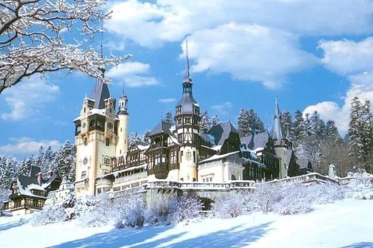 Schloss Peles im Winterkleid